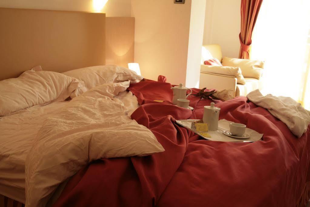 Bed and Breakfast Vilola à Zambratija  Extérieur photo